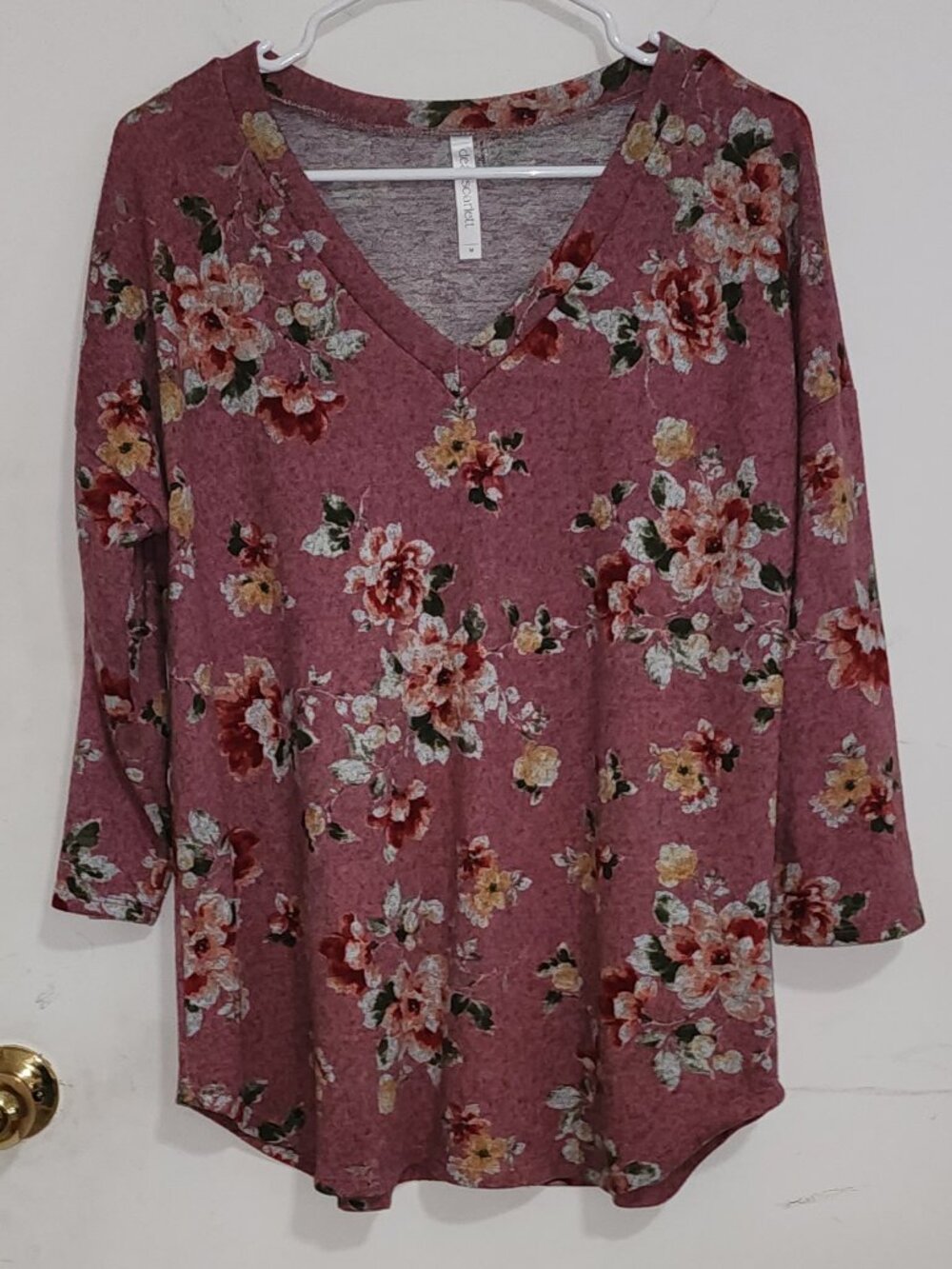 dear scarlett, Ladies 3/4 Sleeve Tee, Size Med